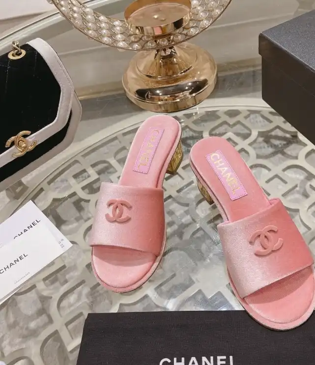 hype Chanel Slippers