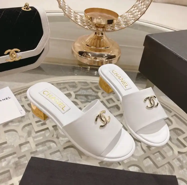 hype Chanel Slippers