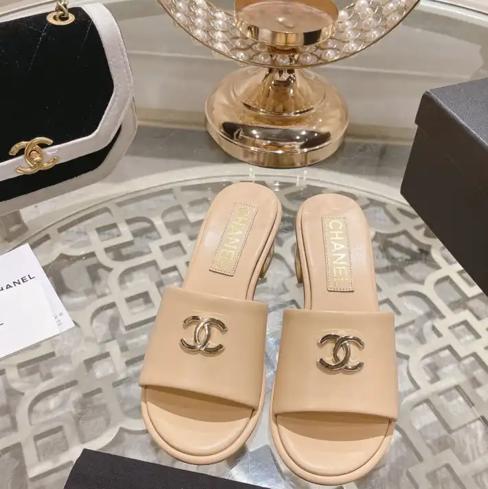 hype Chanel Slippers