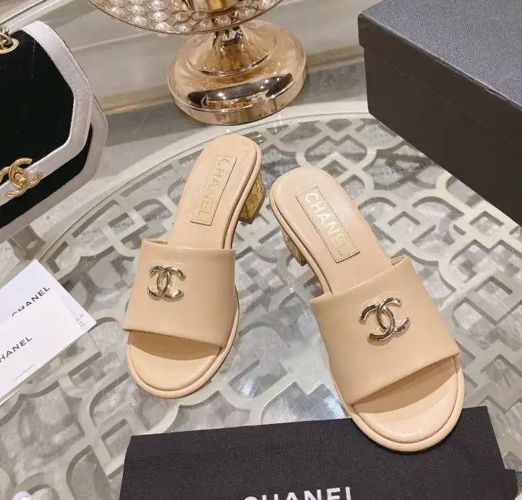 hype Chanel Slippers