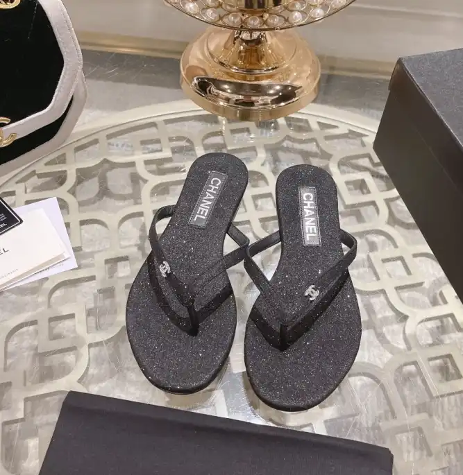 hype Chanel Slippers