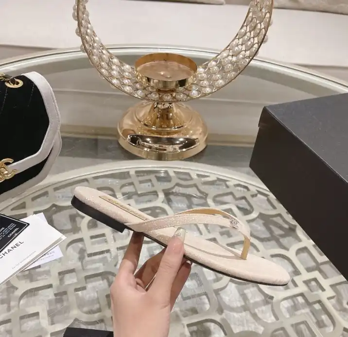 hype Chanel Slippers