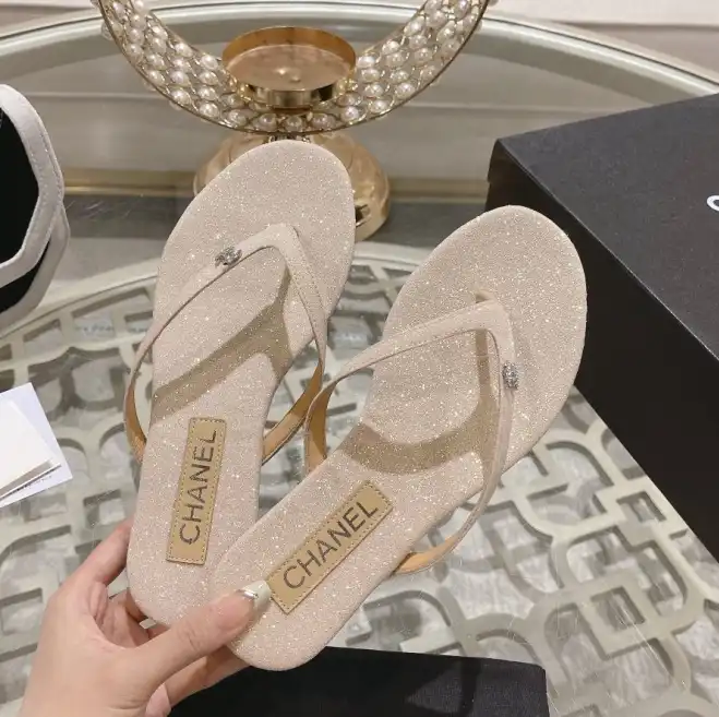 hype Chanel Slippers