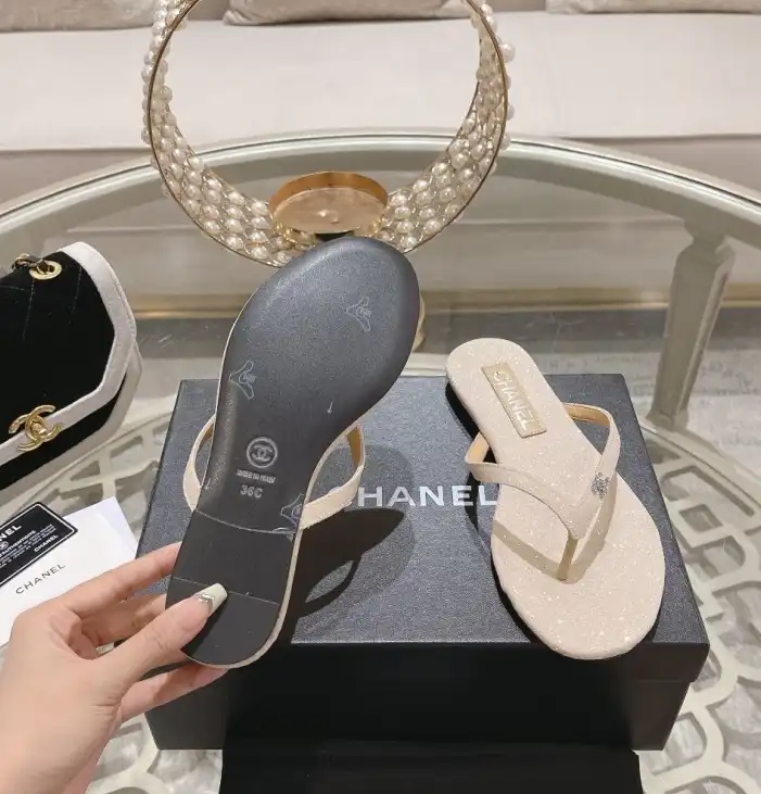 hype Chanel Slippers