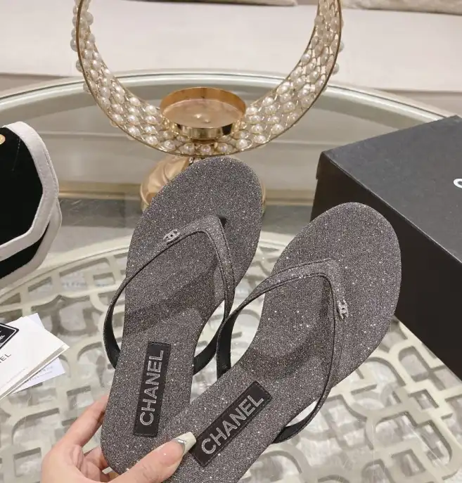 hype Chanel Slippers