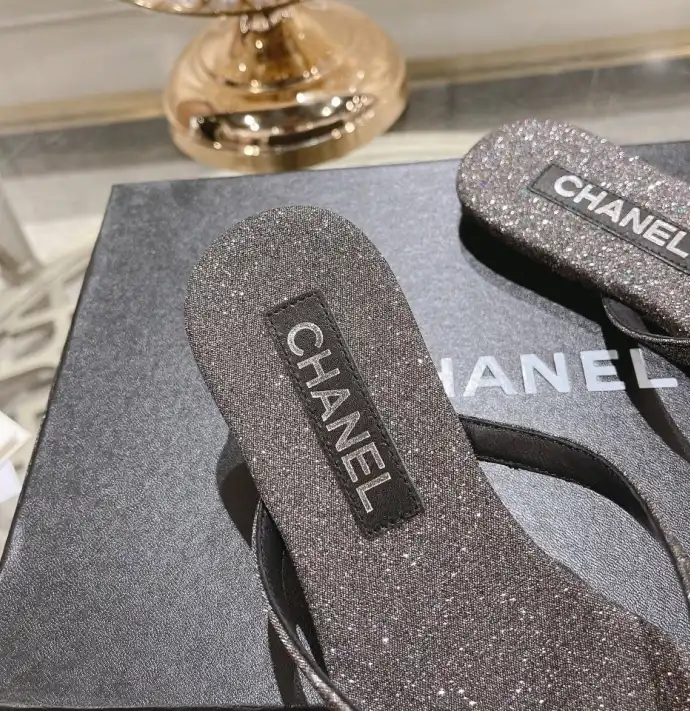 hype Chanel Slippers