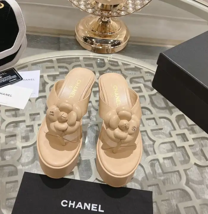 hype Chanel Slippers