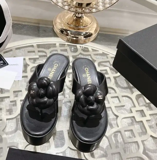 hype Chanel Slippers