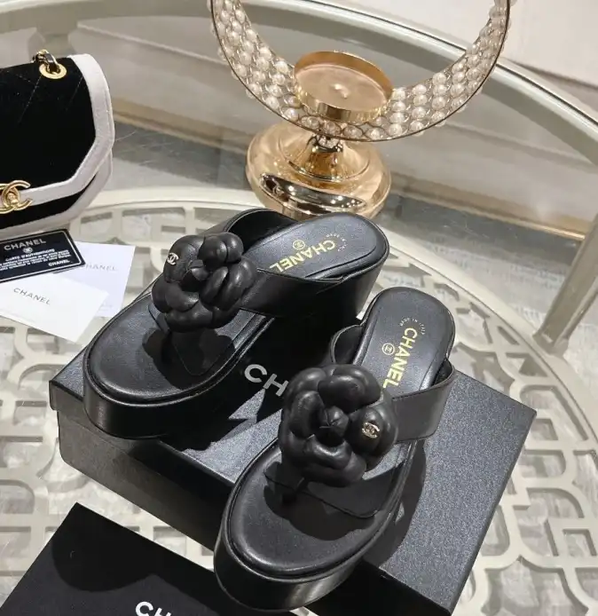 hype Chanel Slippers