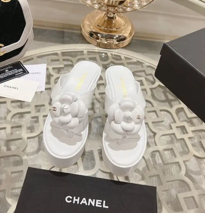 hype Chanel Slippers