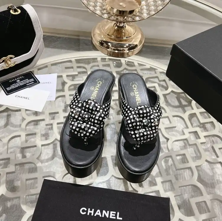 hype Chanel Slippers