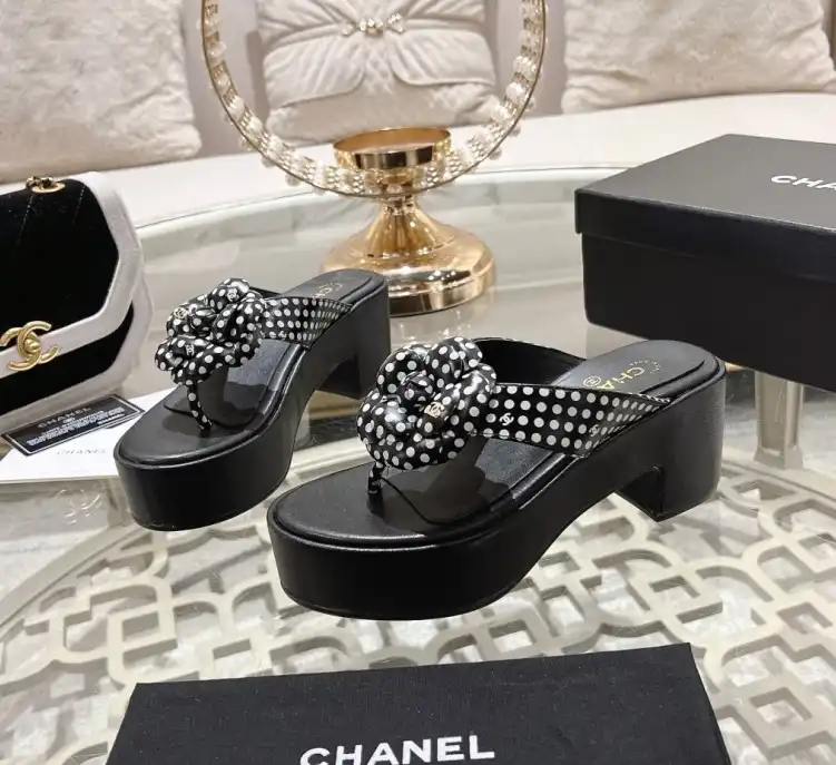 hype Chanel Slippers