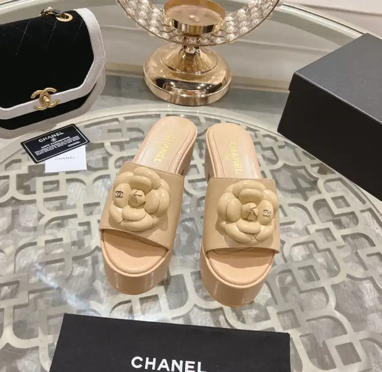 hype Chanel Slippers