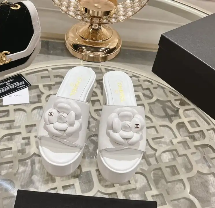 hype Chanel Slippers