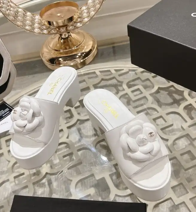 hype Chanel Slippers