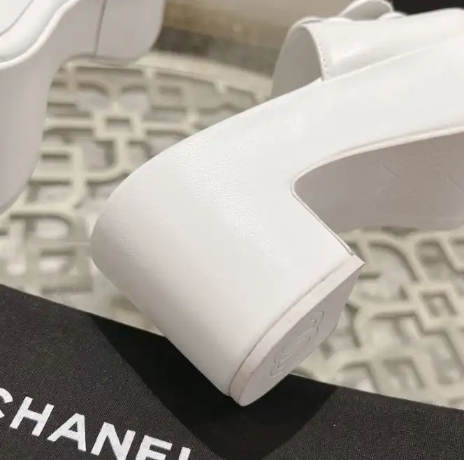 hype Chanel Slippers