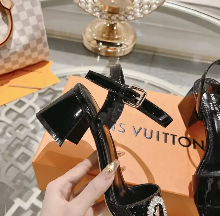 hype LV High Heels