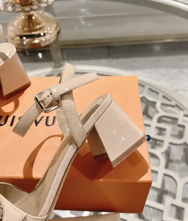 hype LV High Heels