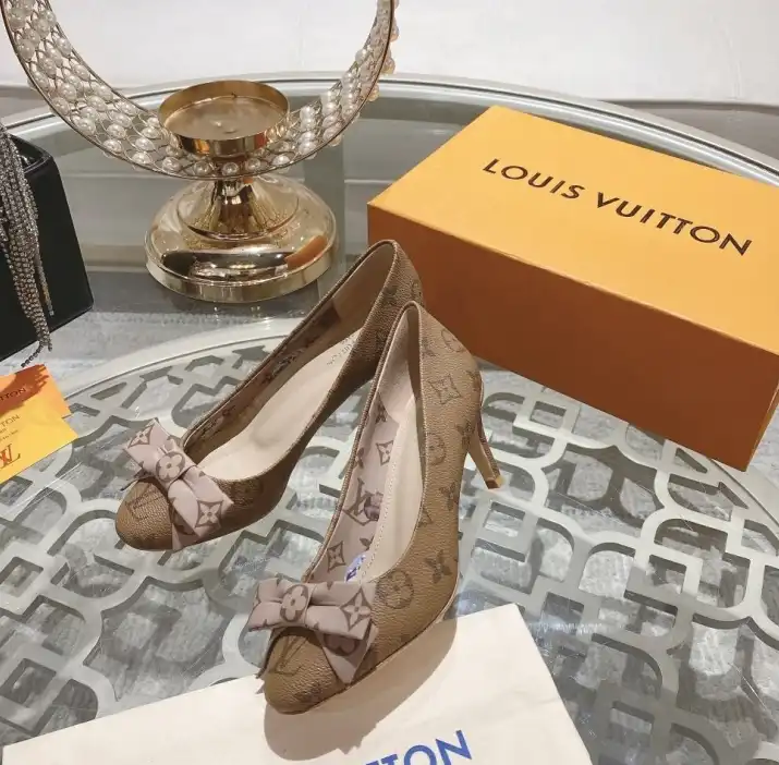 hype LV High Heels