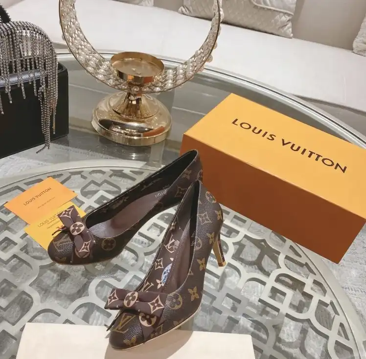 hype LV High Heels