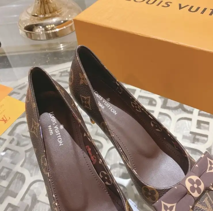 hype LV High Heels