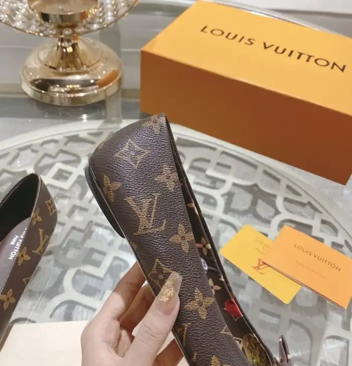 hype LV High Heels