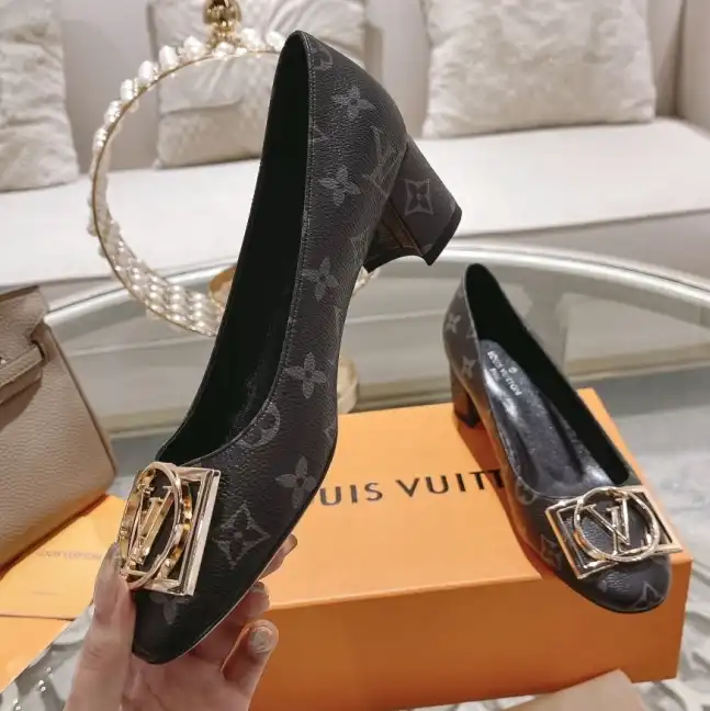 hype LV High Heels