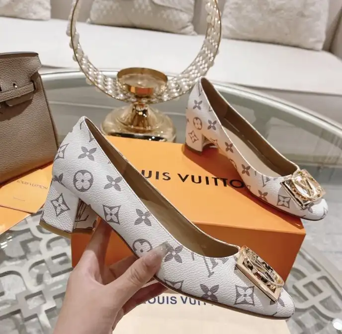 hype LV High Heels