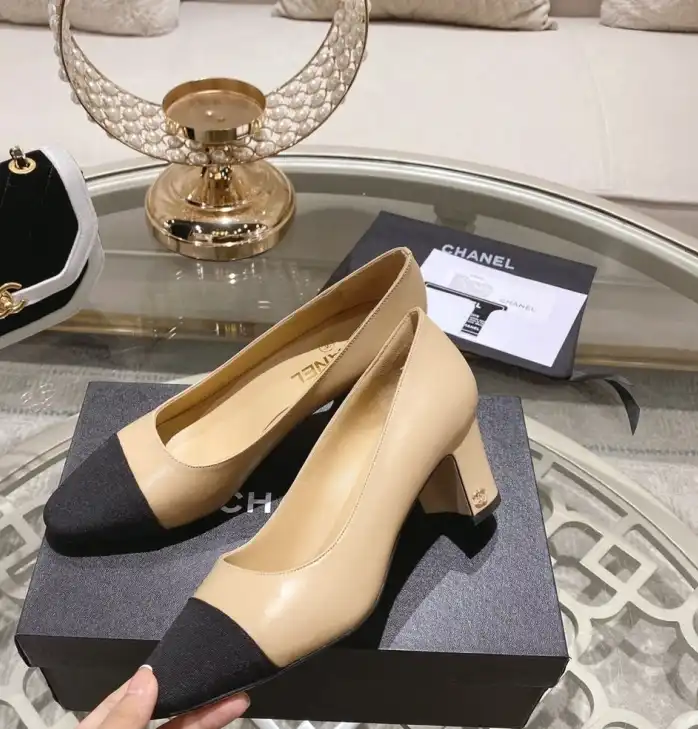 hype Chanel High Heels