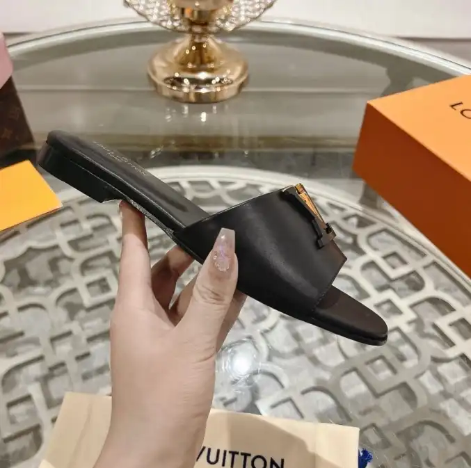 hype LV Slippers