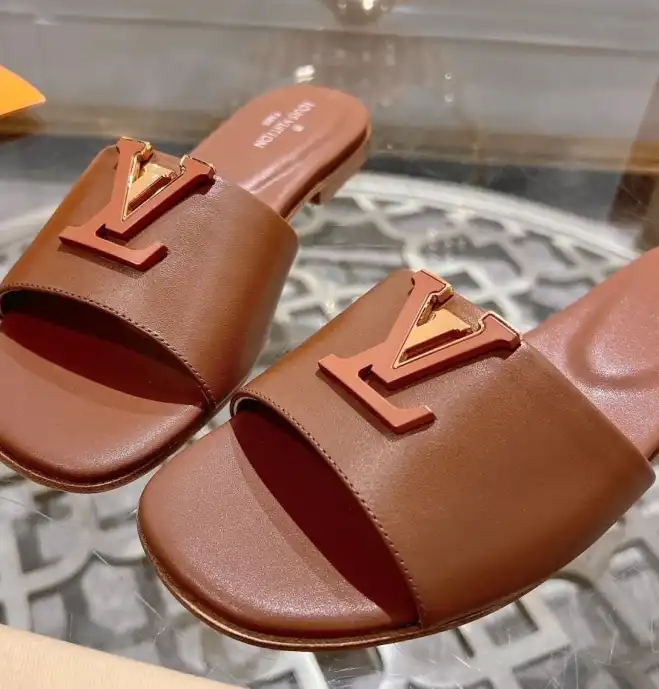 hype LV Slippers