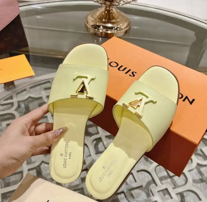 hype LV Slippers