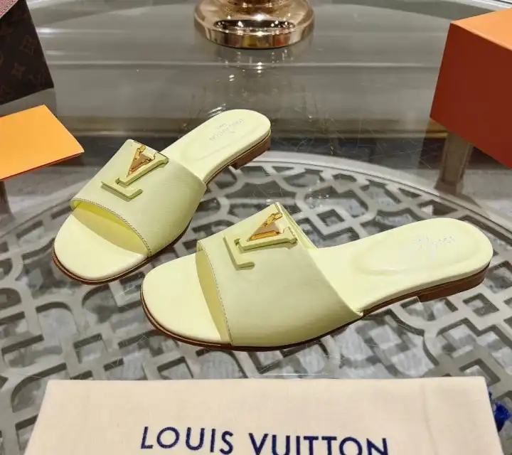 hype LV Slippers