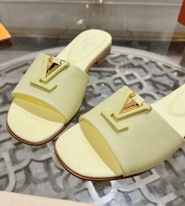 hype LV Slippers