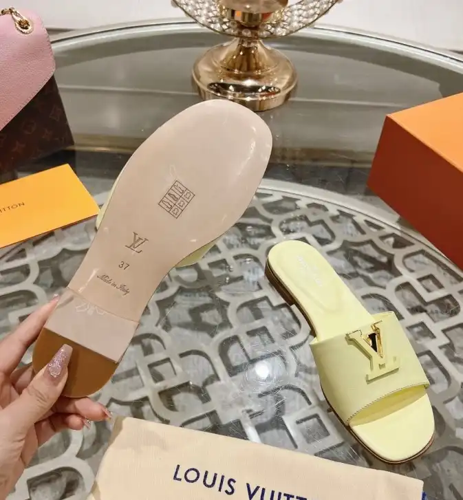 hype LV Slippers