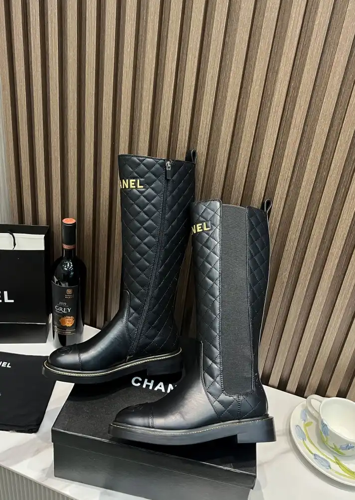 hype Chanel Boots