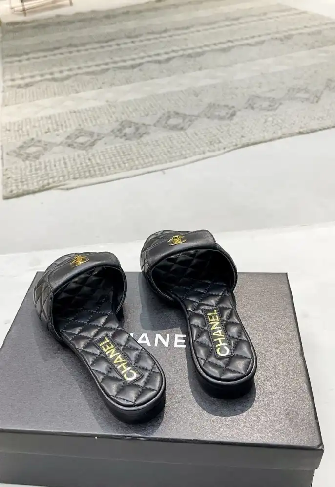 hype Chanel Slippers