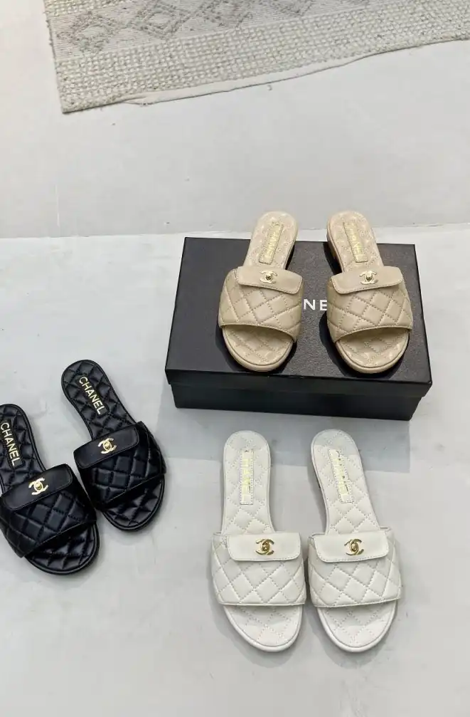 hype Chanel Slippers