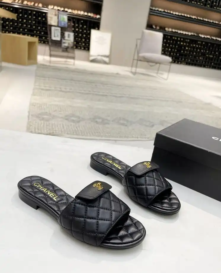 hype Chanel Slippers