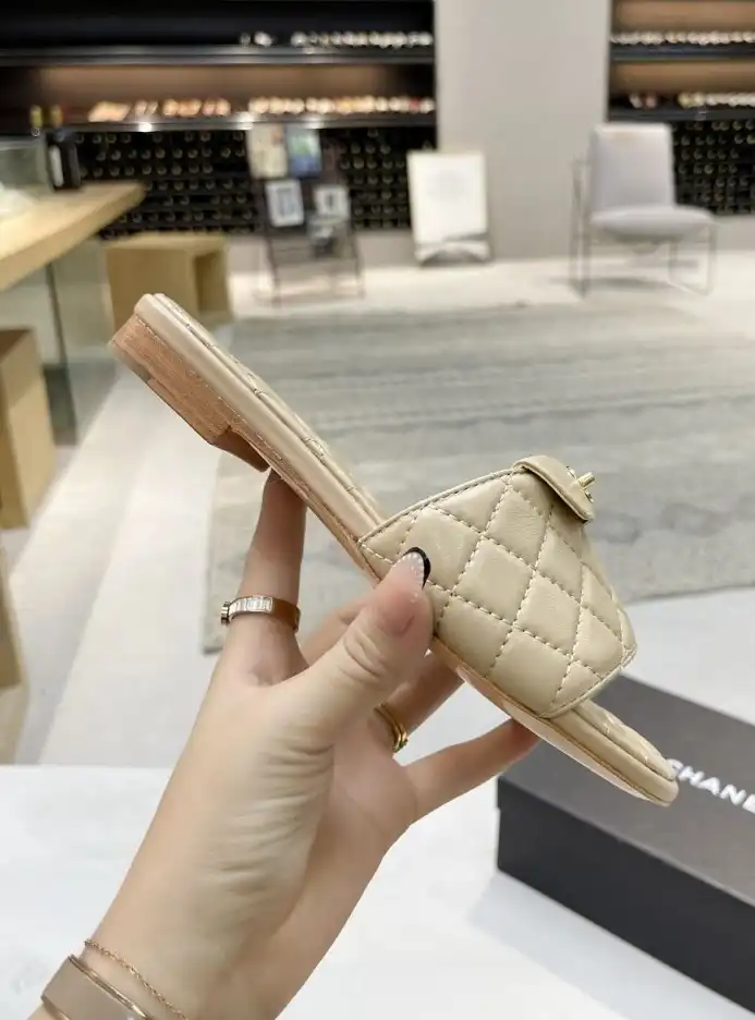 hype Chanel Slippers