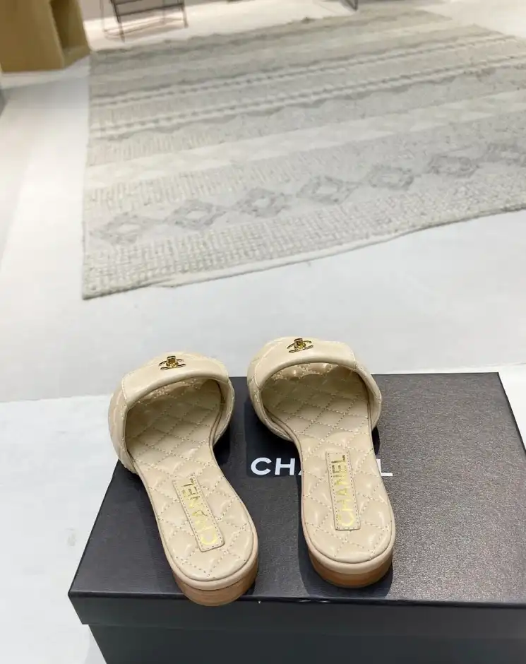 hype Chanel Slippers