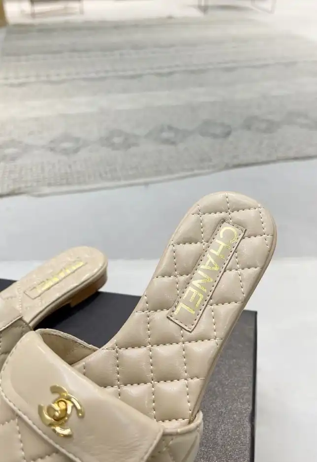 hype Chanel Slippers