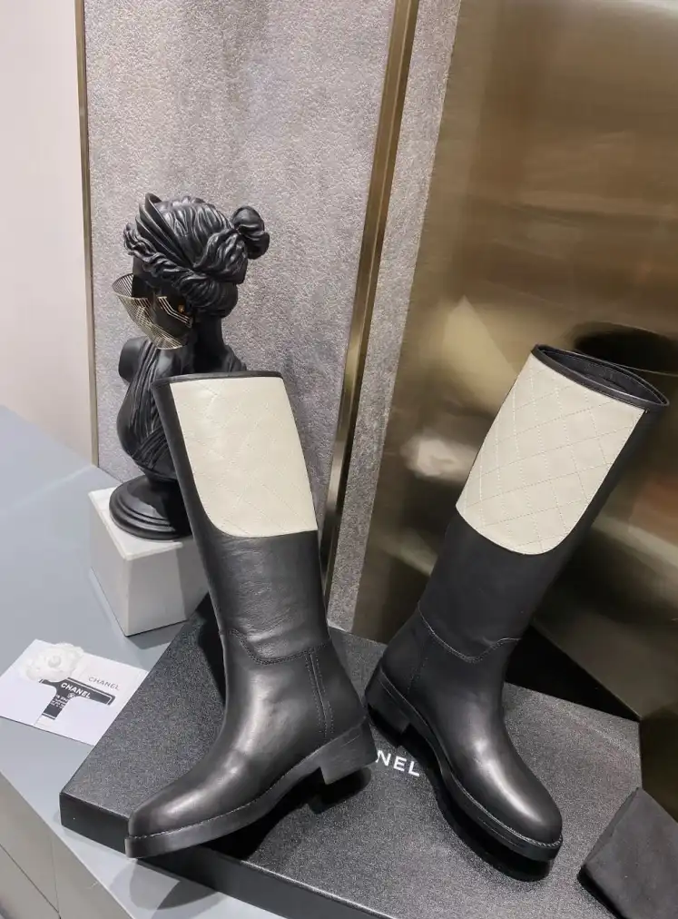 hype Chanel Boots