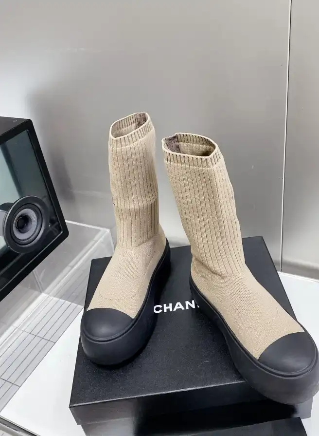 hype Chanel Boots