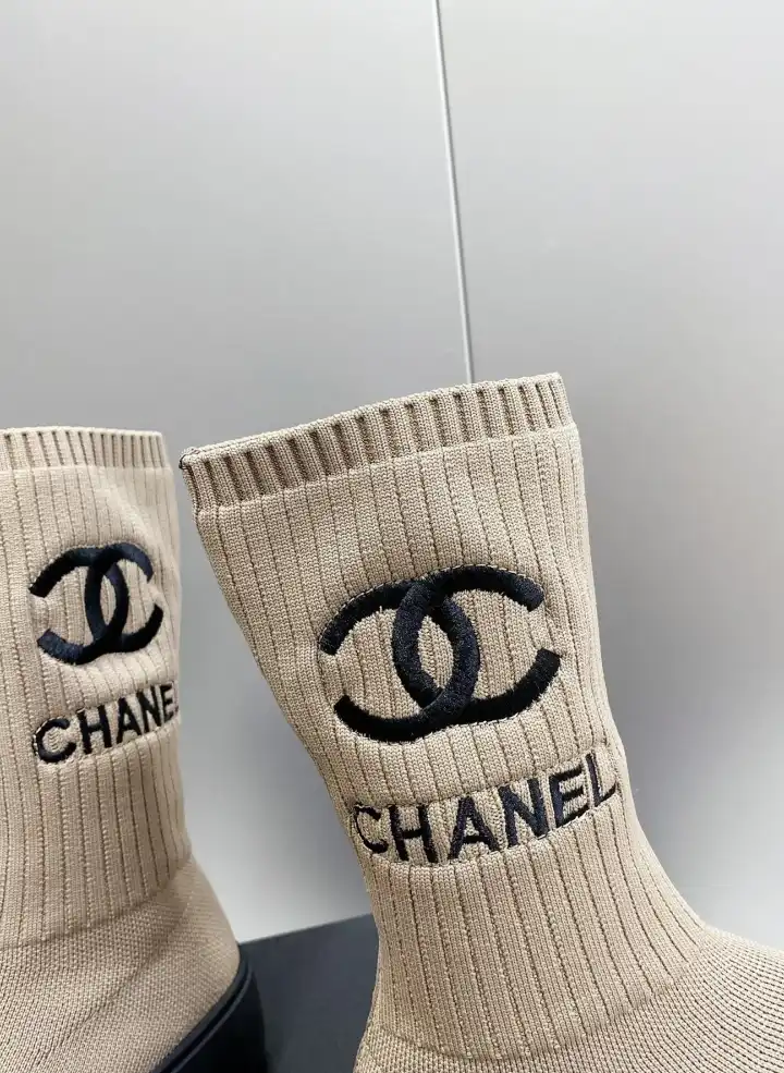 hype Chanel Boots