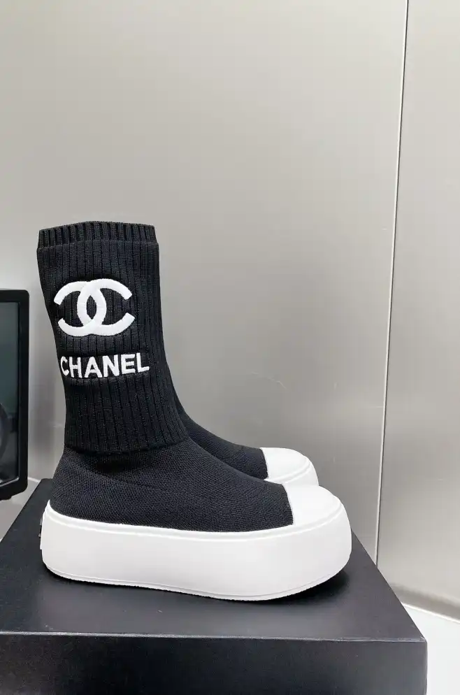 hype Chanel Boots