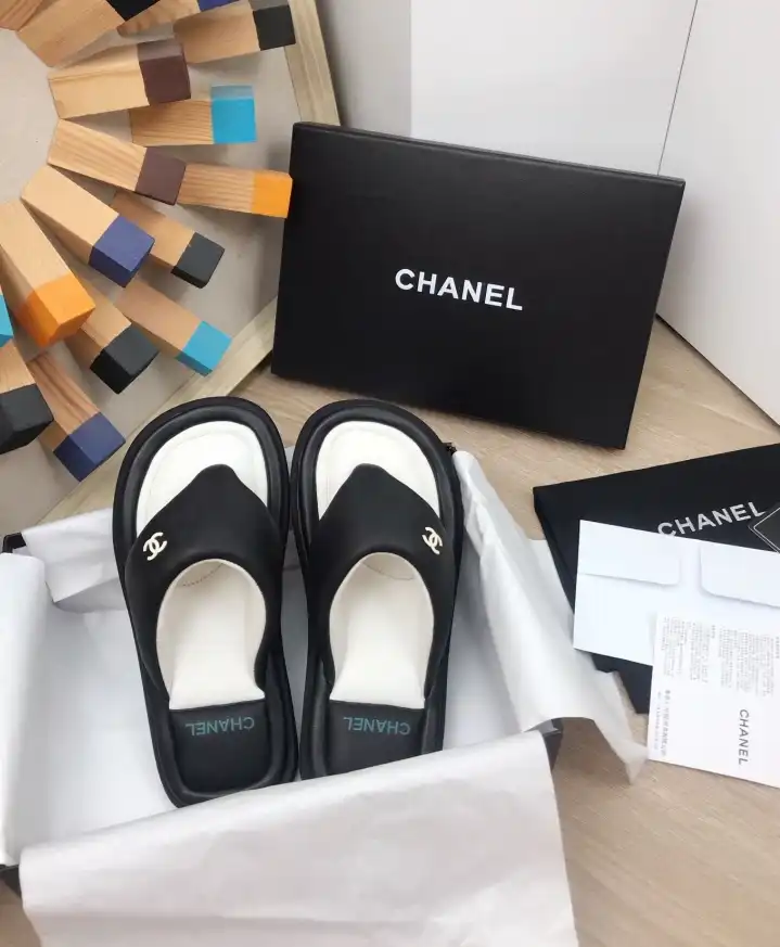 hype Chanel Slippers