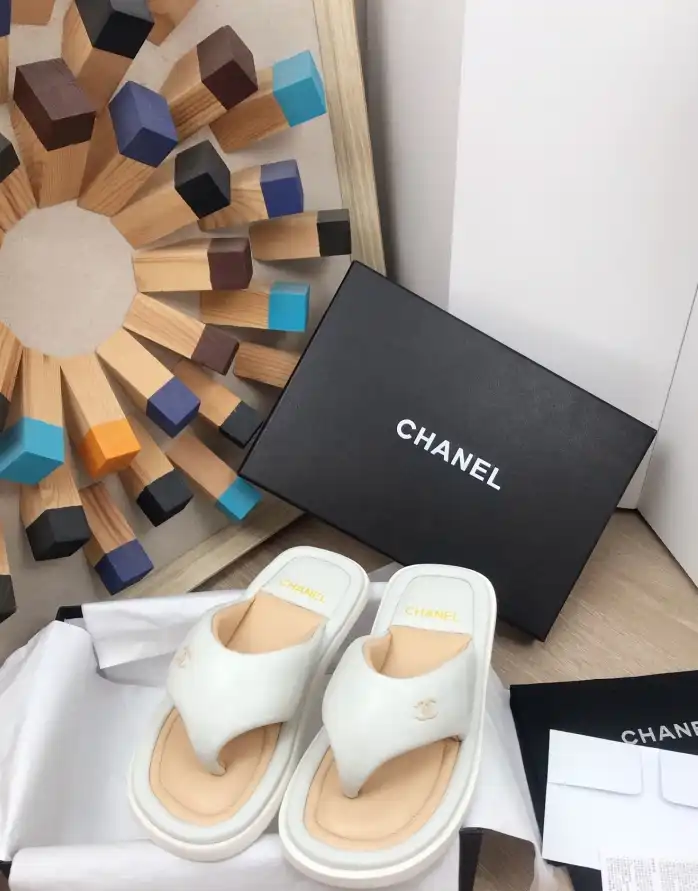 hype Chanel Slippers