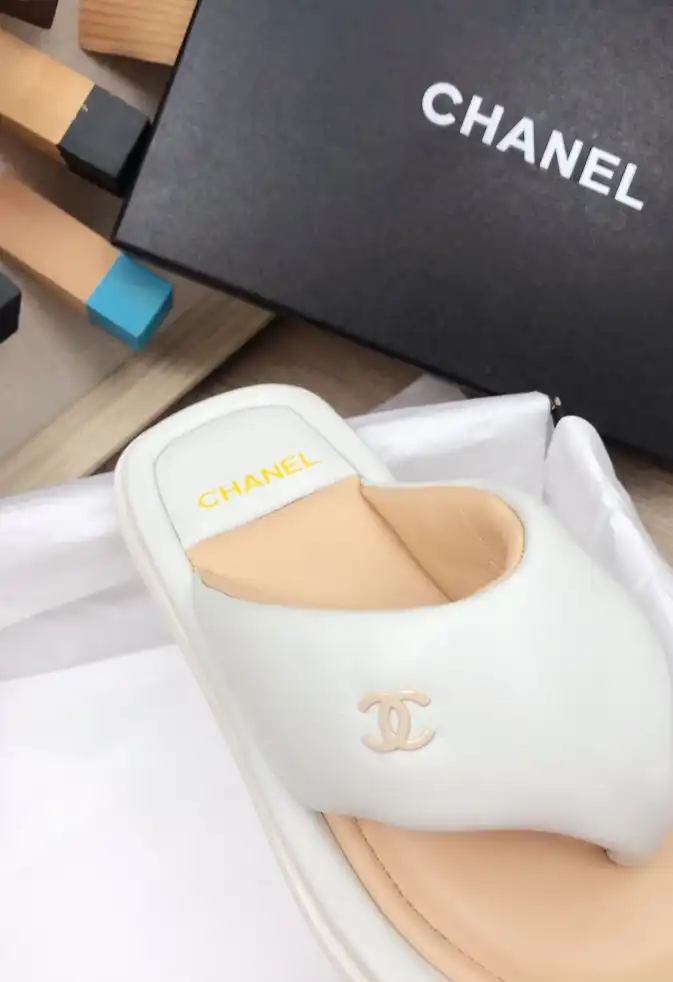 hype Chanel Slippers