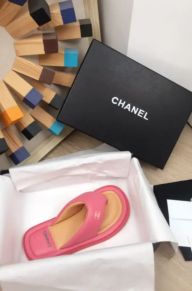 hype Chanel Slippers